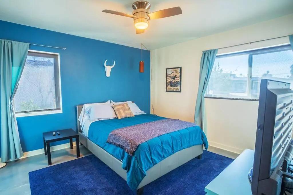 The Downtown Vintage Gem Villa Las Vegas Holiday home