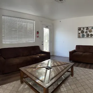 Very Cute And Comfy Apartment