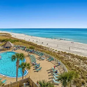 https://emerald-beach-by-panhandle-getaways.panamacity-beachhotels.com